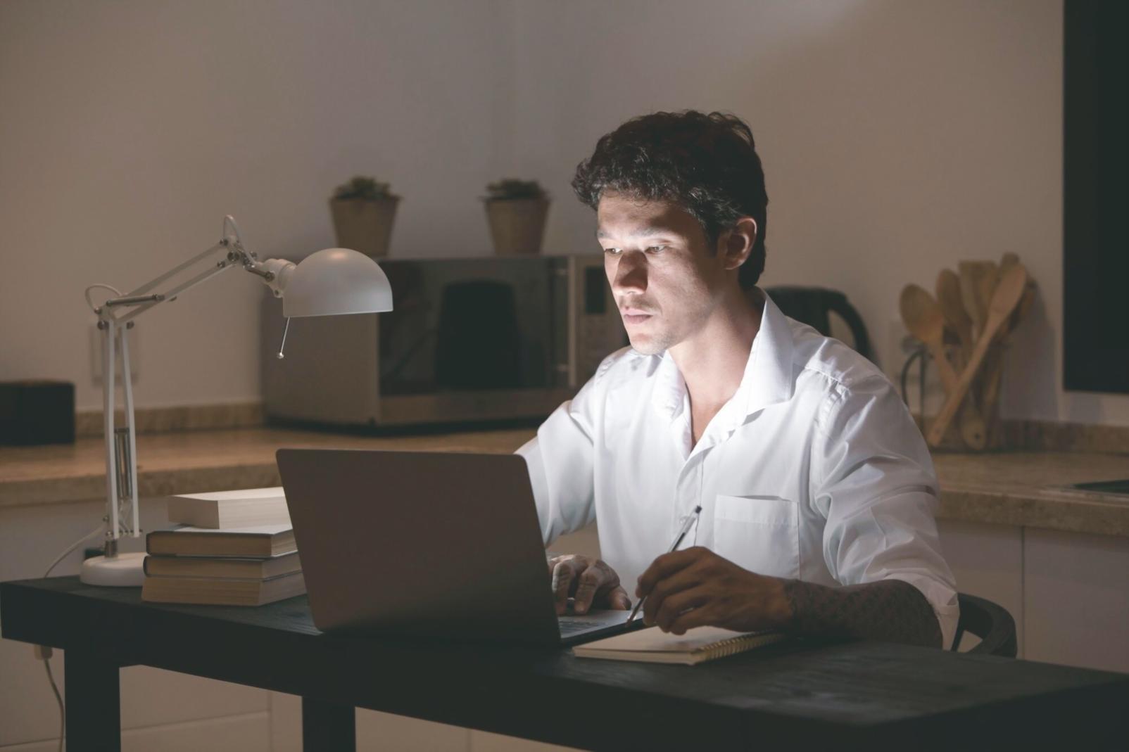 Equipo de myrithalos desarrollando nuevas herramientas educativas